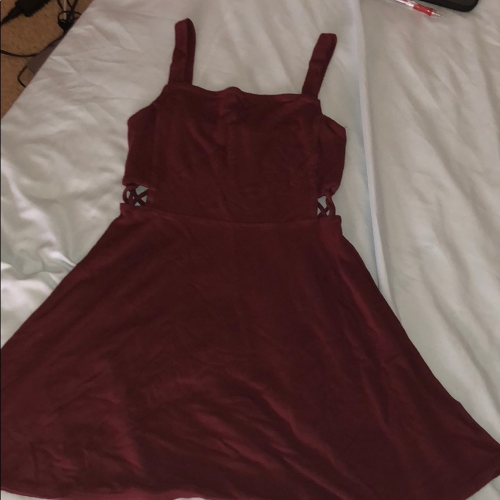maroon dress